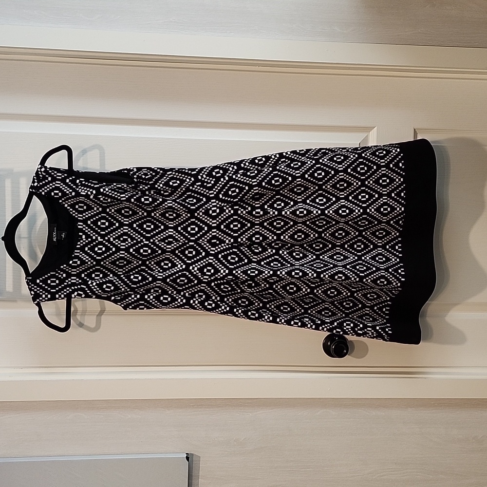 Alex Black and White Print Dress 4